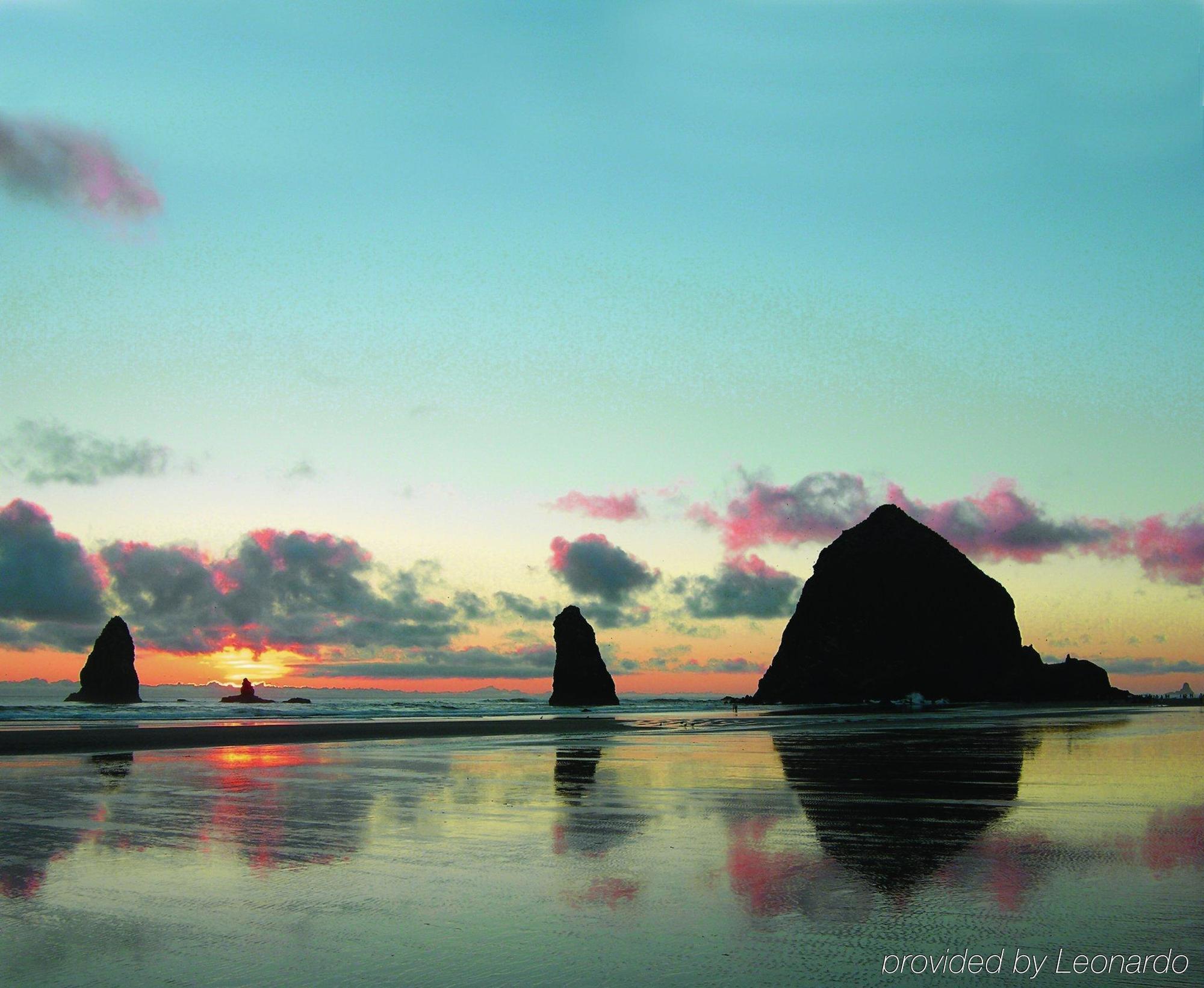 Tolovana Inn Cannon Beach Facilities photo