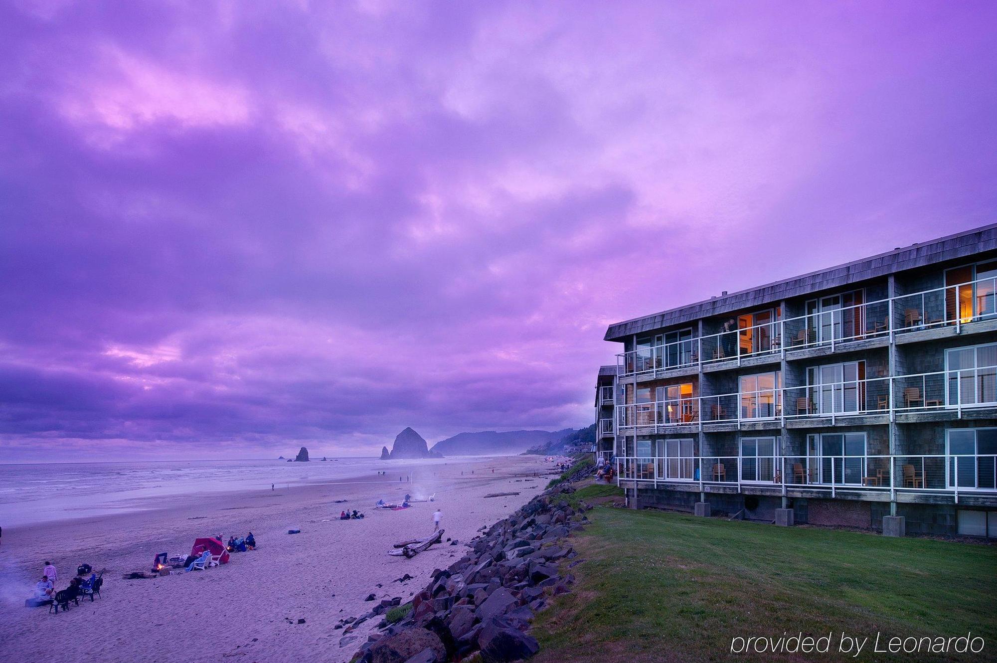 Tolovana Inn Cannon Beach Exterior photo